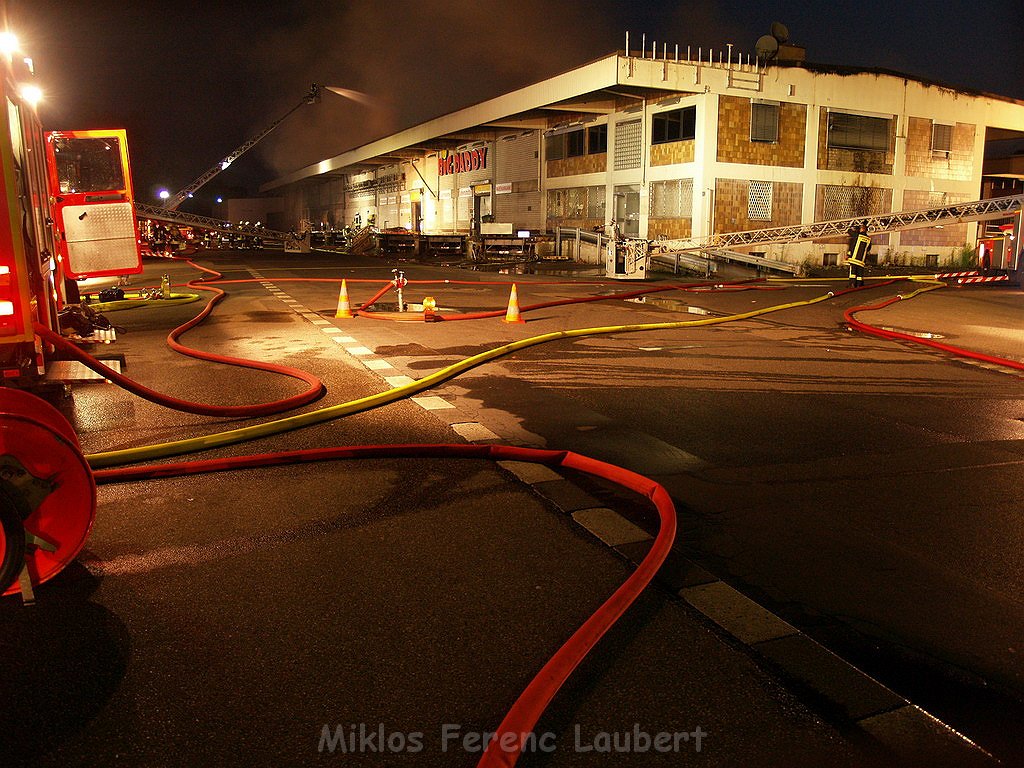 Grossbrand Halle auf dem Grossmarkt Koeln P614.JPG